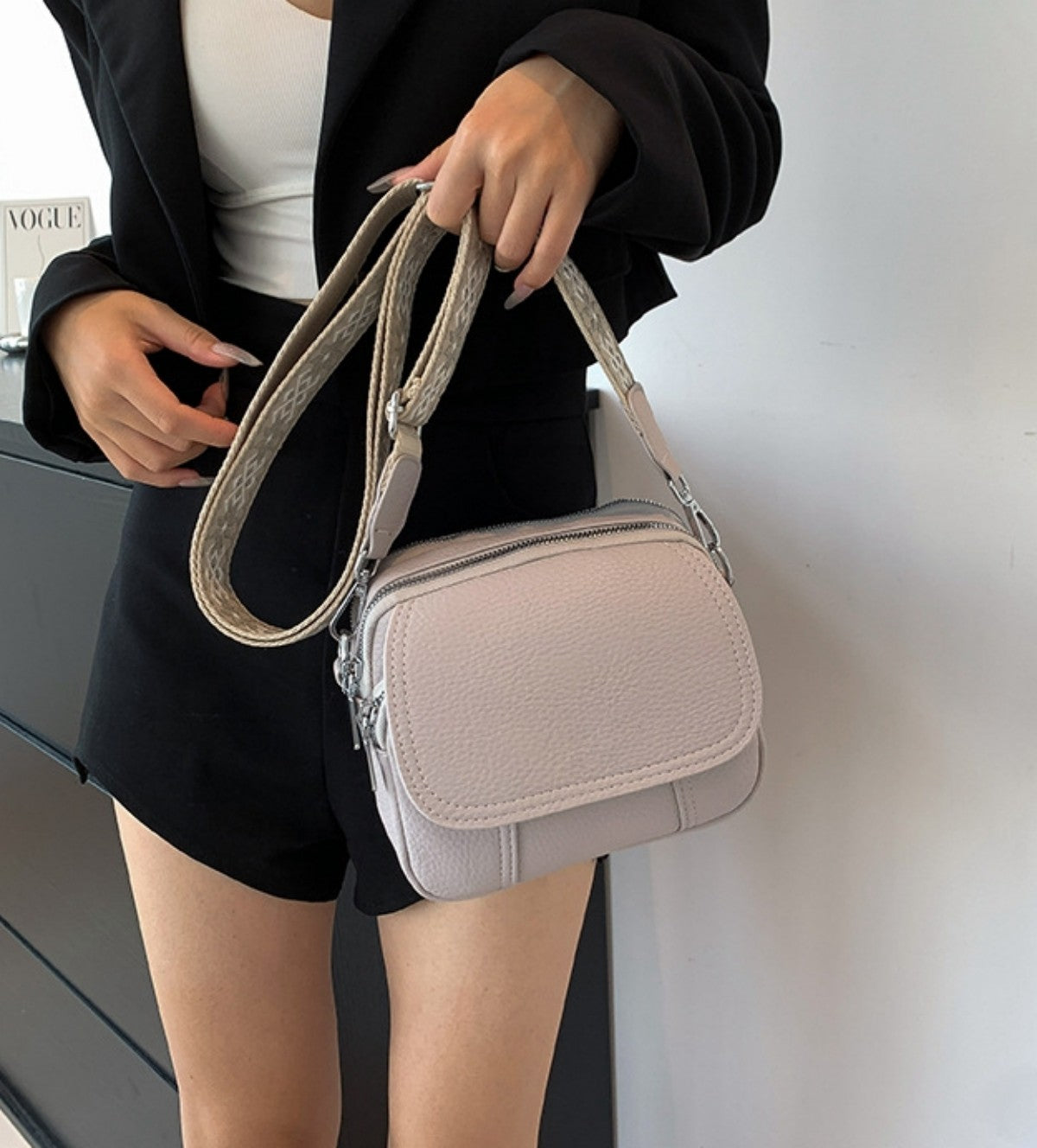 Pu leather crossbody shoulder bag purse for women teens daily outings