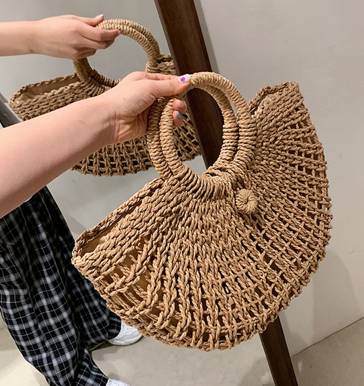 Straw handmade knitted summer beach tote handbag HB2400021