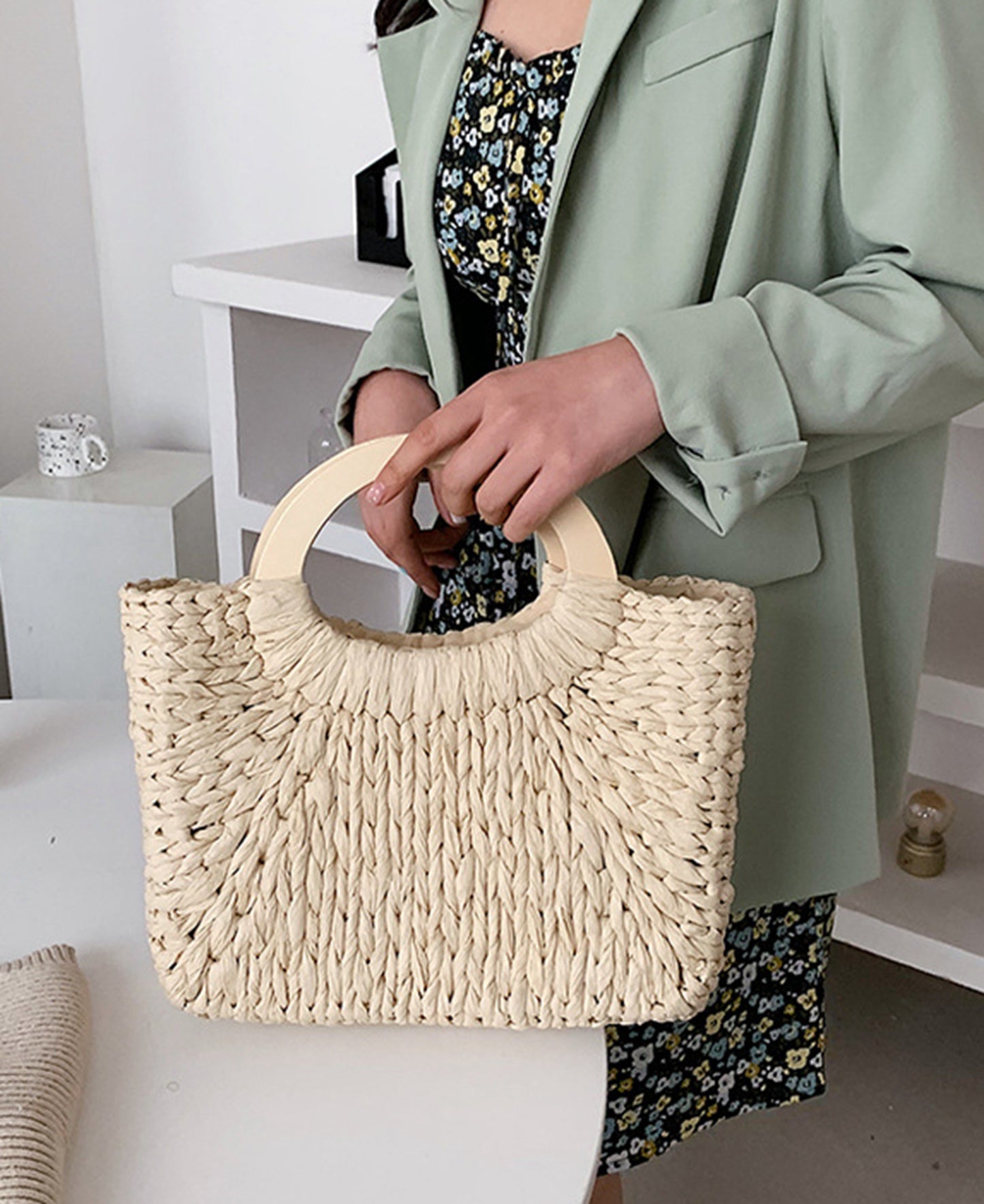 Handmade straw knitted summer beach square tote handbag